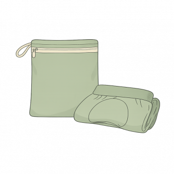 Ein Wetbag und eine gefaltete Windelweg Hose